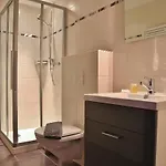 De Du Sentier Hotel 3*