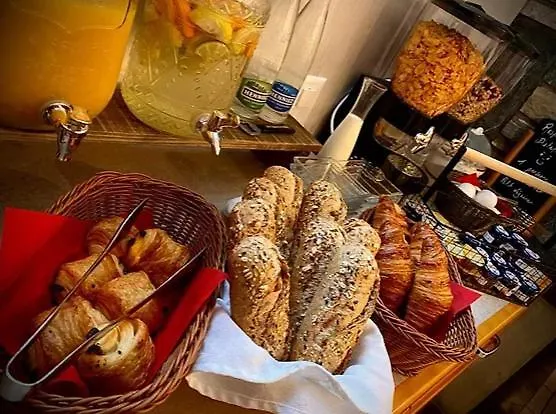 De Du Sentier מלון Le Sentier