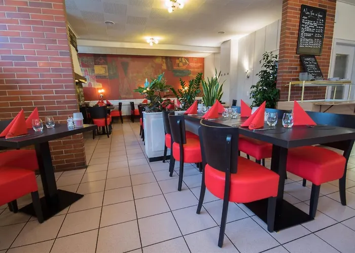 Hotell De Du Sentier