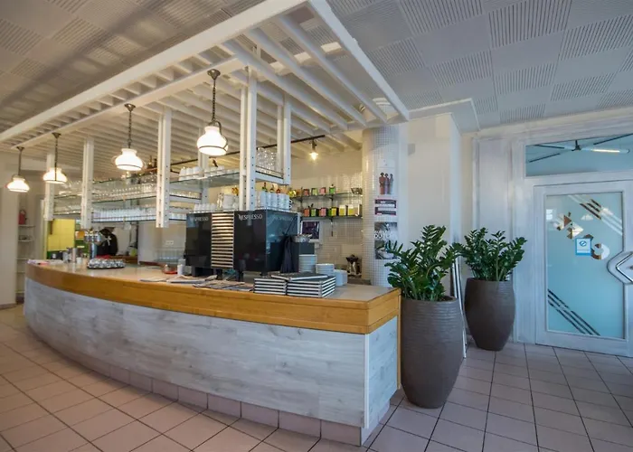 Hotell De Du Sentier 3*